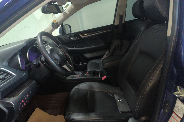 斯巴鲁 傲虎 2017款 2.5i 豪华导航版 EyeSight中控内饰19