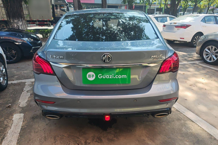 名爵 MG6 2021款 1.5T 自动领潮版车身外观6
