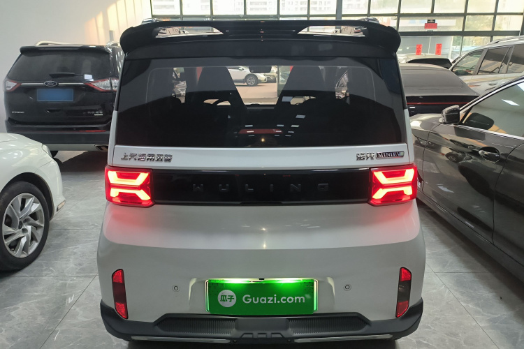 五菱汽车 宏光MINIEV 2022款 GAMEBOY 300km 玩咖款 磷酸铁锂车身外观6