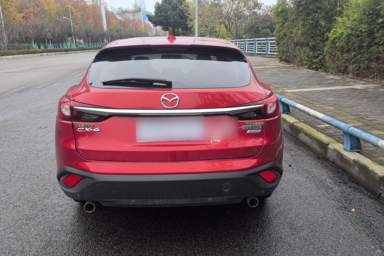 马自达CX-4 2018款 2.0L 自动两驱蓝天品位版车身外观6005