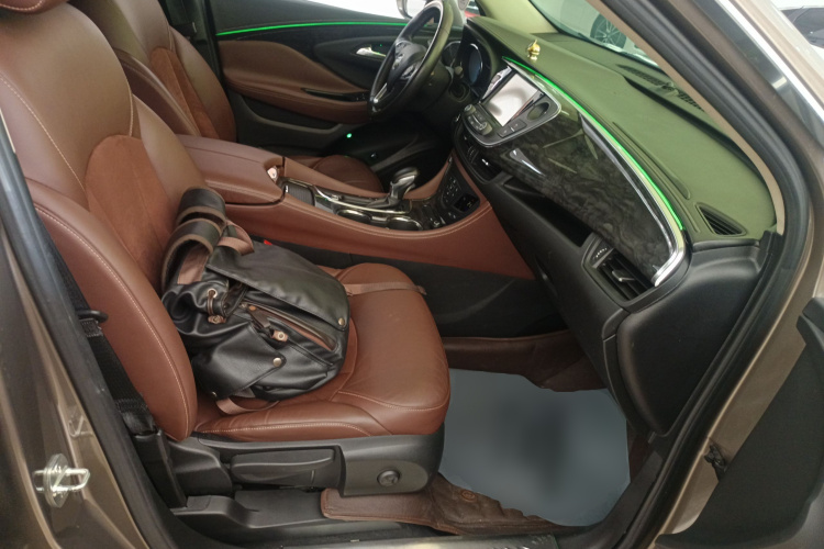 别克 昂科威 2016款 28T 四驱精英型局部细节41