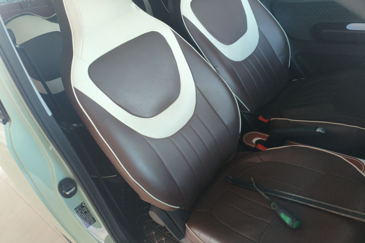 五菱汽车 宏光MINIEV 2024款 第三代 215km 青春版局部细节41