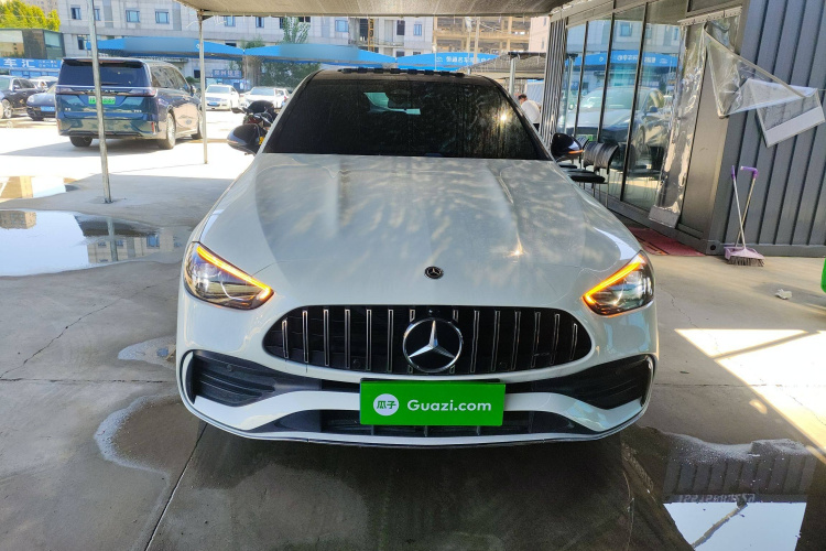奔驰C级 2022款 C 200 L 运动版车身外观2