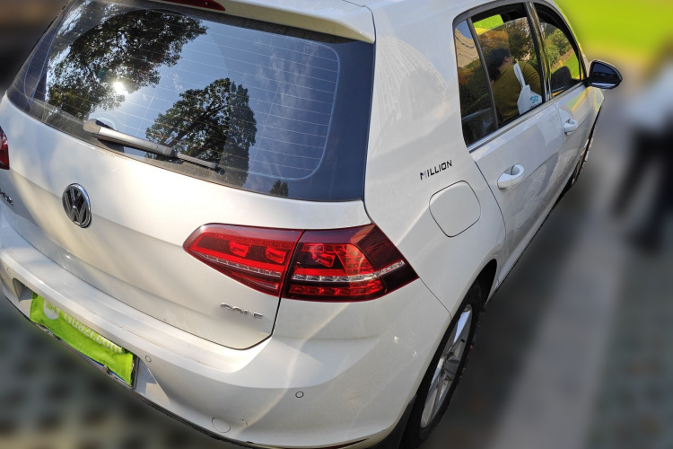 大众 高尔夫 2017款 230TSI 自动舒适百万辆纪念版车身外观6005