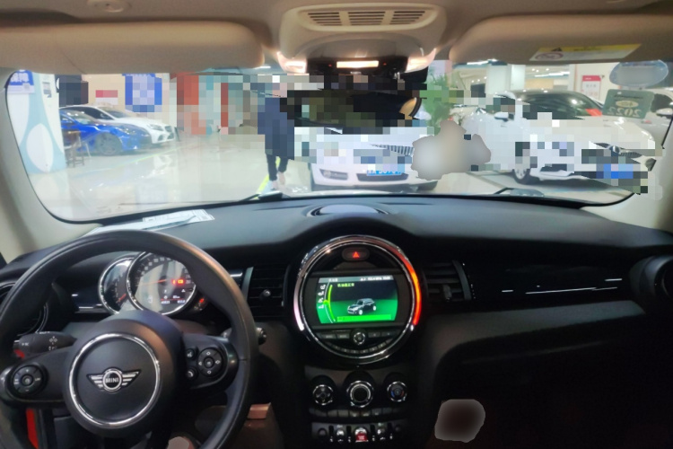 MINI 2018款 1.5T ONE PLUS中控内饰12
