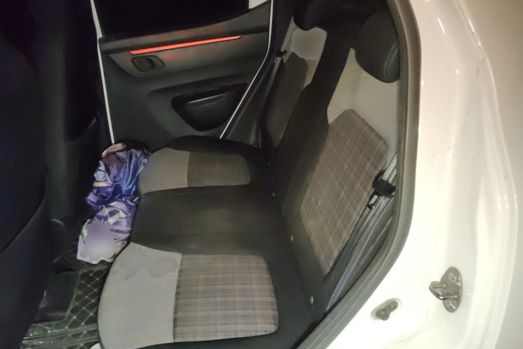 东风纳米EX1 2023款 PRO 轻风版闪电型中控内饰21