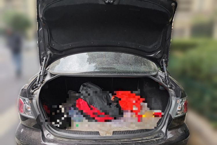 马自达6 2011款 2.0L 自动时尚型中控内饰23