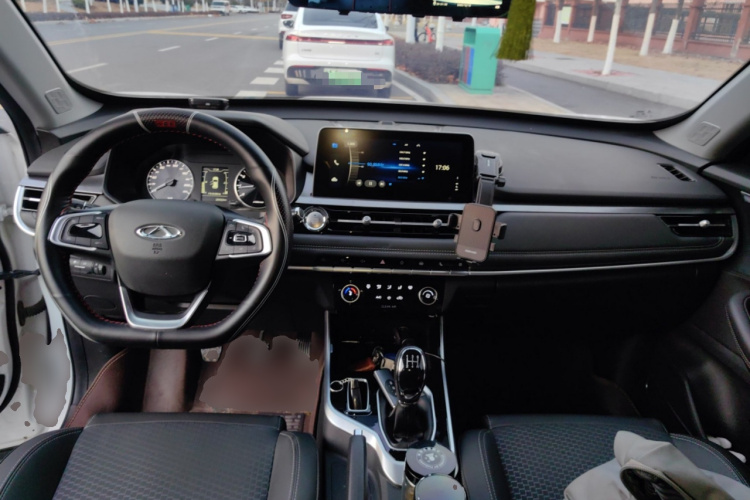 奇瑞 瑞虎5x 2020款 1.5L 手动时尚版中控内饰12