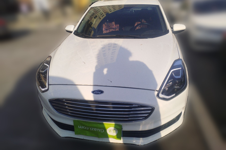 福特 福睿斯 2019款 改款 1.5L 自动悦享型 国VI车身外观6001