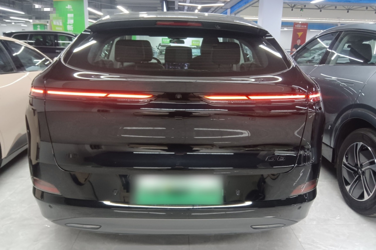 小鹏G6 2025款 625 长续航 Max 科技版车身外观6