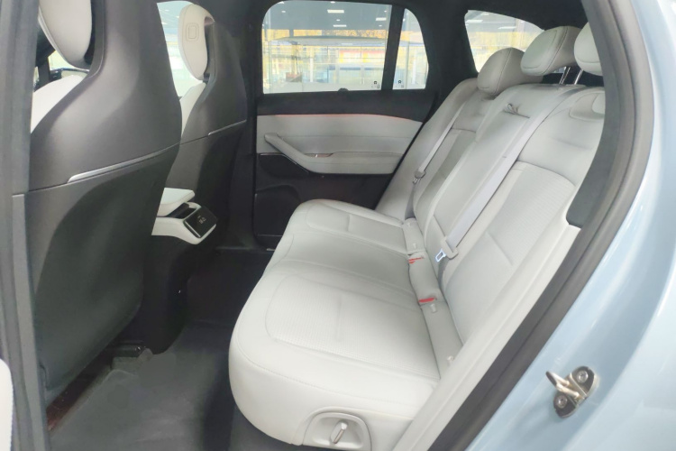 蔚来ES6 2023款 75kWh中控内饰21