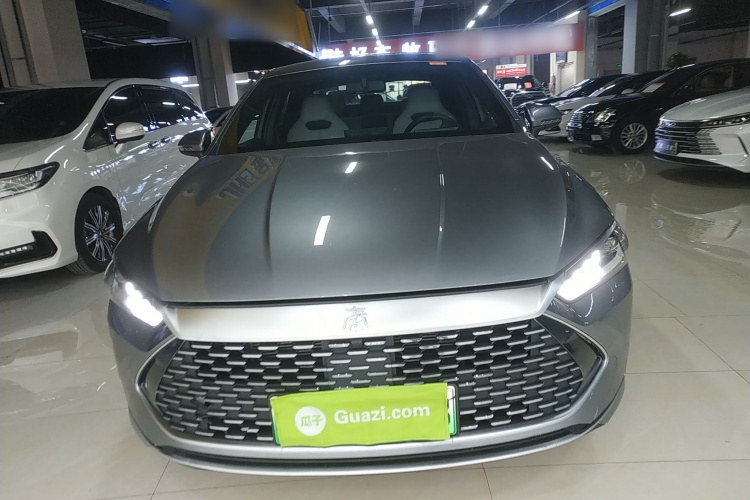 比亚迪 秦PLUS 2024款 荣耀版 DM-i 55KM领先型车身外观6001