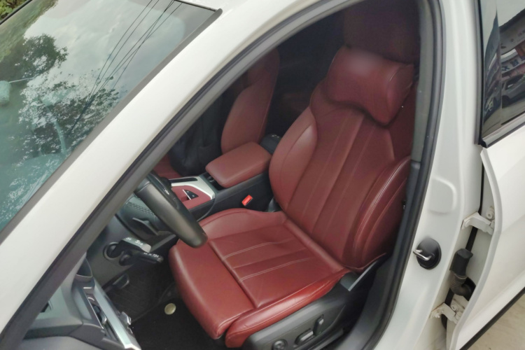 奥迪A4L 2022款 40 TFSI 豪华动感型局部细节19