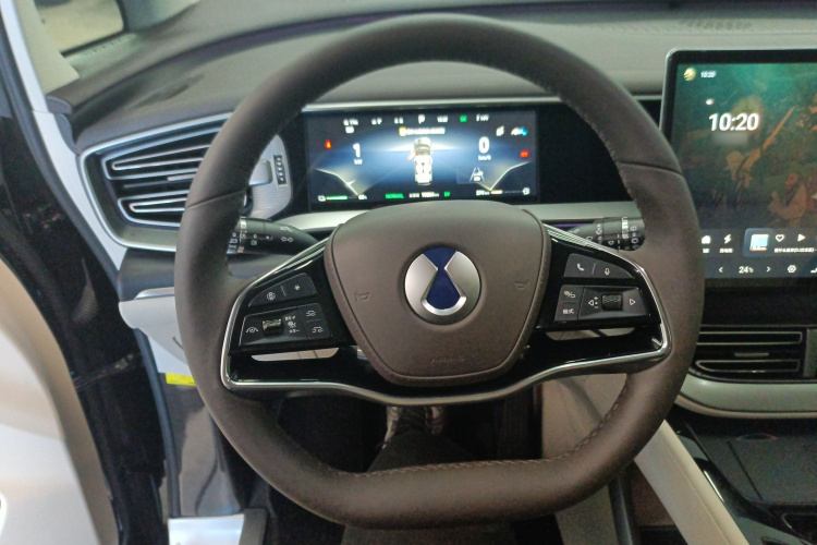 腾势D9 2024款 DM-i 980 四驱尊荣型中控内饰13