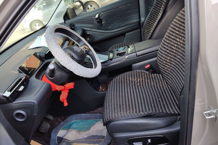 AION V 2024款 埃安霸王龙 520 智豪版中控内饰19