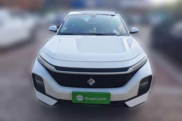 宝骏RC-5 2020款 1.5L 手动智耀精英型车身外观6001