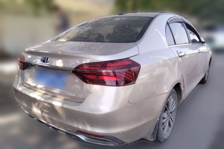 吉利汽车 帝豪 2018款 1.5L 手动向上互联版车身外观7