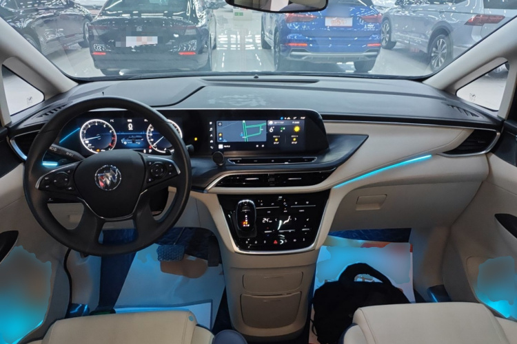 别克GL8 2023款 ES陆尊 舒适型中控内饰7002