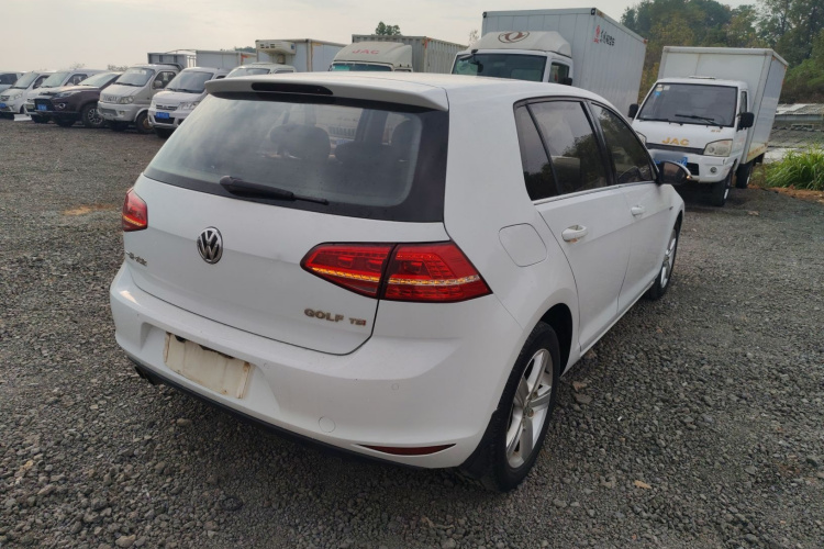 大众 高尔夫 2015款 1.4TSI 手动舒适型车身外观6005