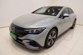 奔驰EQE 2022款 350 豪华版