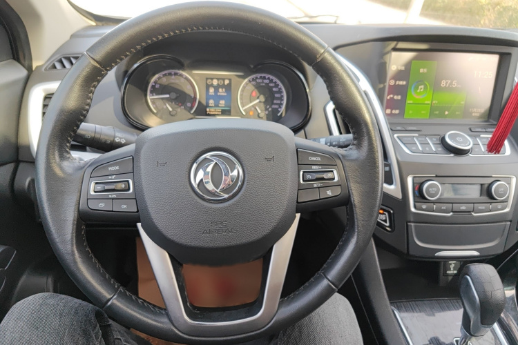 东风风神AX7 2016款 2.0L 自动智逸型局部细节13