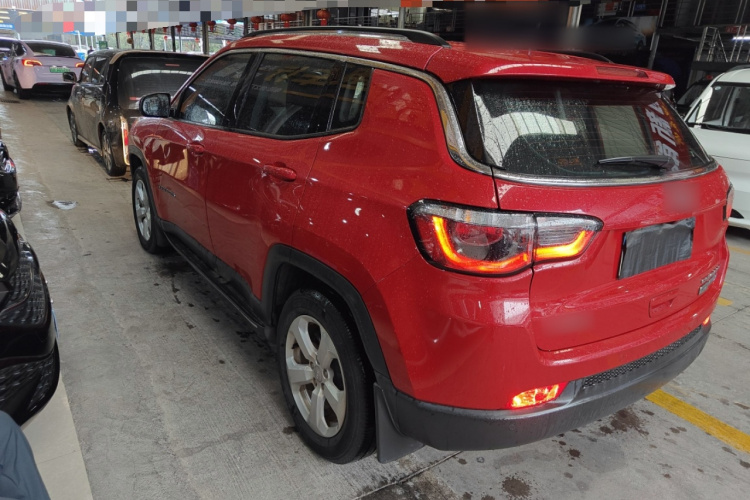 Jeep 指南者 2017款 200T 自动家享版车身外观6003