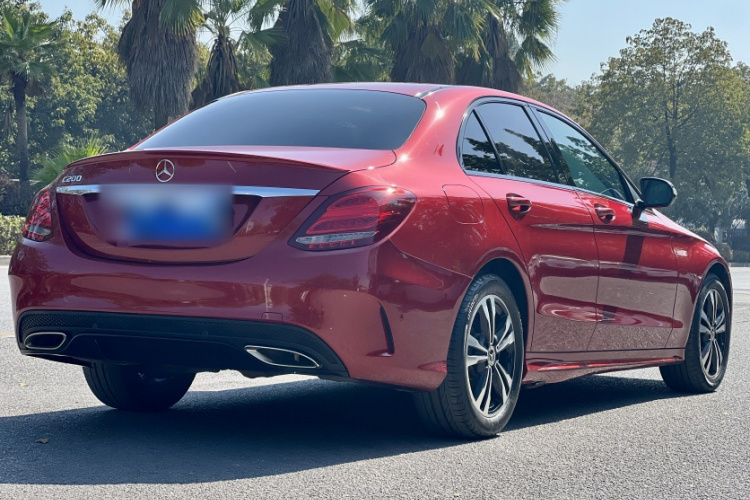 奔驰C级 2018款 C 200 运动版车身外观6007