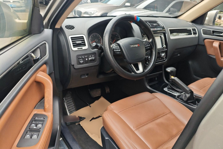 野马汽车 野马T70 2015款 改款 1.8T CVT优雅型中控内饰20