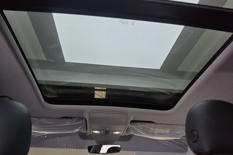 大众 途观L 2023款 330TSI 自动两驱R-Line旗舰版中控内饰22