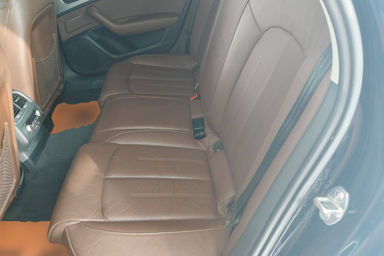 奥迪A6L 2016款 45 TFSI quattro 运动型中控内饰21