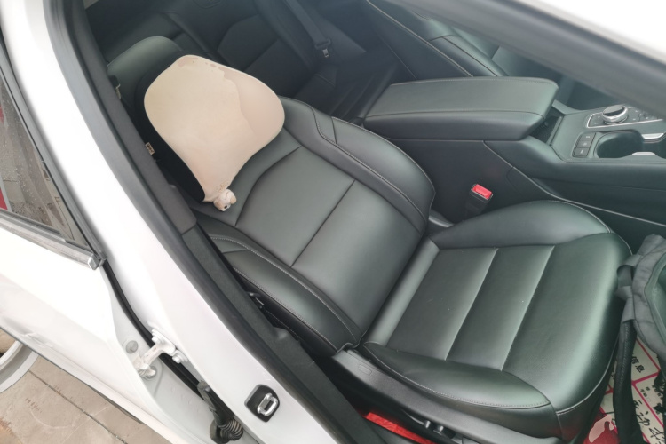 凯迪拉克XT4 2020款 28T 两驱领先型局部细节41