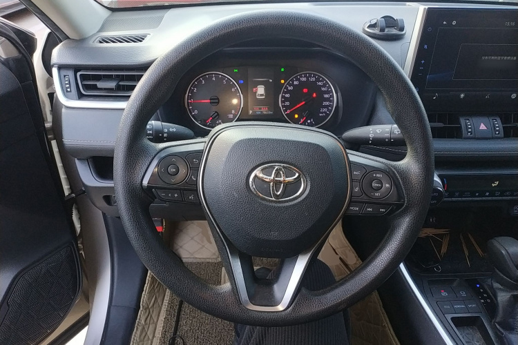 丰田 威兰达 2020款 2.0L CVT两驱豪华版局部细节13