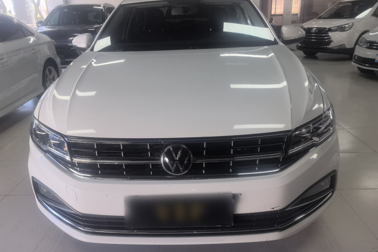 大众 宝来 2021款 1.5L 自动精英智联版车身外观2