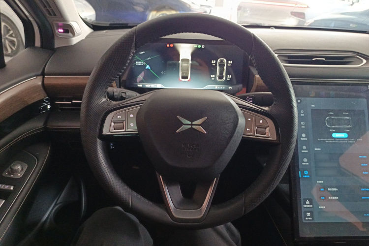 小鹏P5 2022款 550E局部细节13
