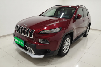 Jeep 自由光 2016款 2.0L 优越版