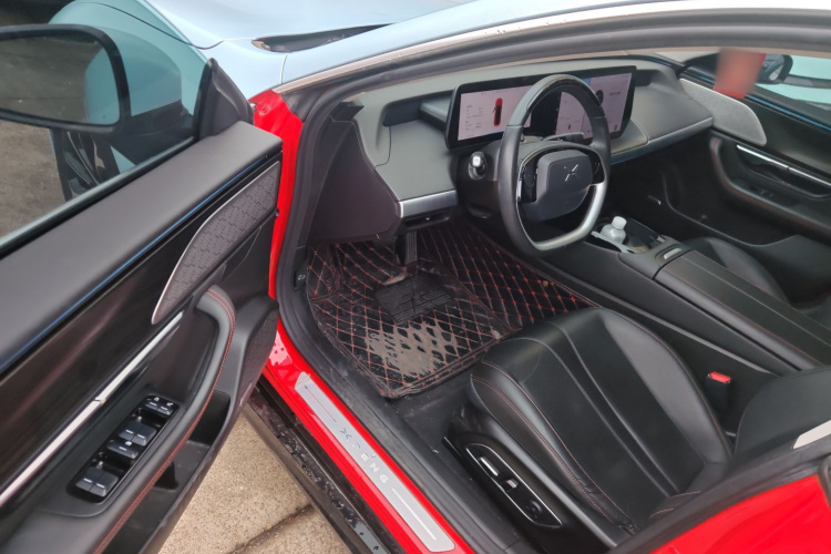 小鹏P7 2021款 480E中控内饰7003