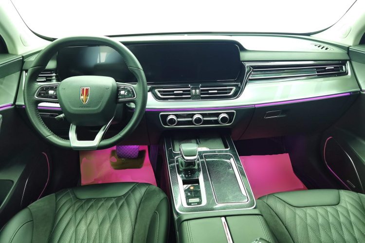 红旗HS5 2023款 2.0T 旗享Pro版中控内饰12