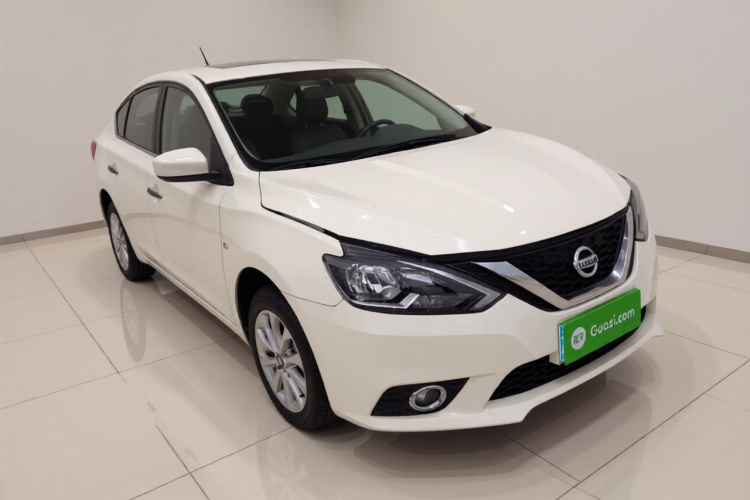 日产 轩逸 2019款 经典 1.6XL CVT豪华版车身外观3