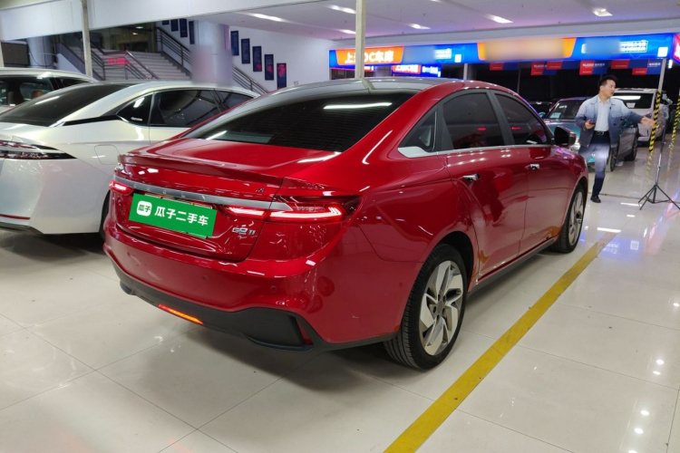 吉利几何A 2019款 高维标准续航幂方版车身外观6005