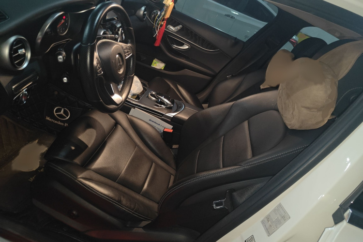 奔驰C级(进口) 2015款 C 200 旅行轿车局部细节19