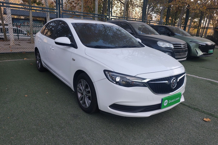 别克 英朗 2021款 改款 1.3T 自动轻混动精英型车身外观3