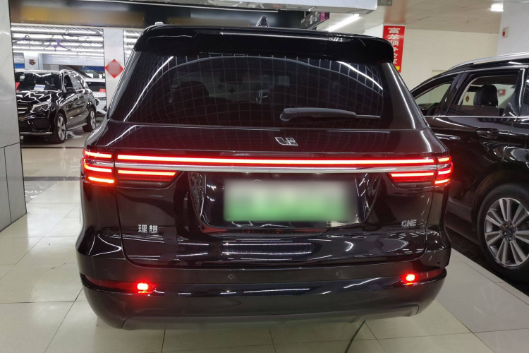 理想汽车 理想ONE 2021款 增程6座版车身外观6004