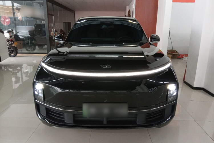 理想汽车 理想L9 2023款 Pro车身外观2