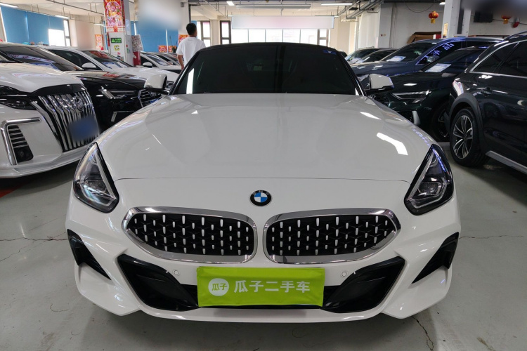 宝马Z4 2022款 sDrive 25i M运动套装车身外观2