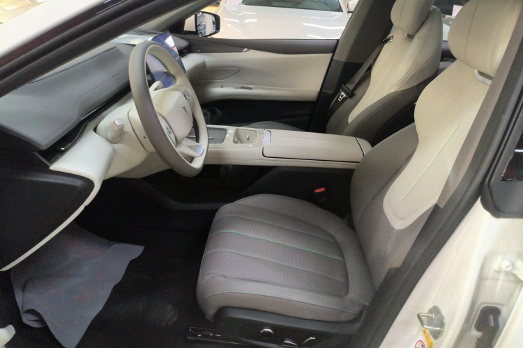 深蓝汽车 深蓝L07 2025款 230Max  深蓝智驾AD PRO增程版局部细节19