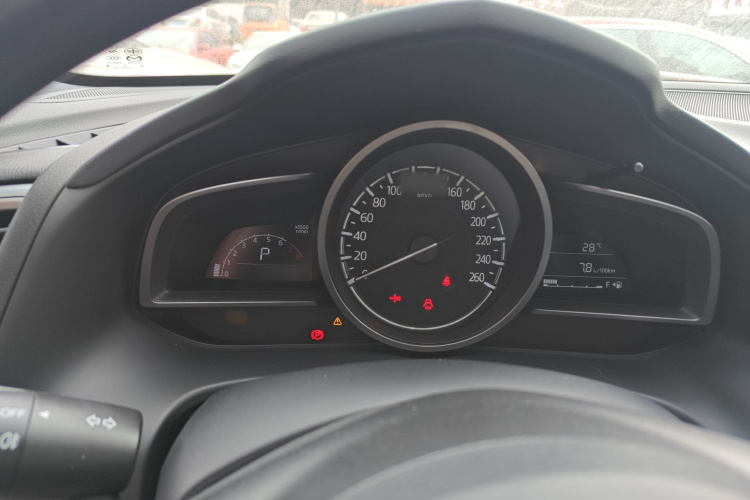 马自达CX-4 2018款 2.0L 自动两驱蓝天活力版 国V局部细节14