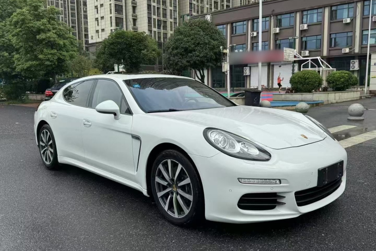 保时捷 2014款 Panamera 3.0T车身外观6002