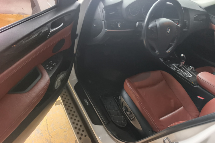 宝马X3(进口) 2013款 改款 xDrive20i 豪华型中控内饰20