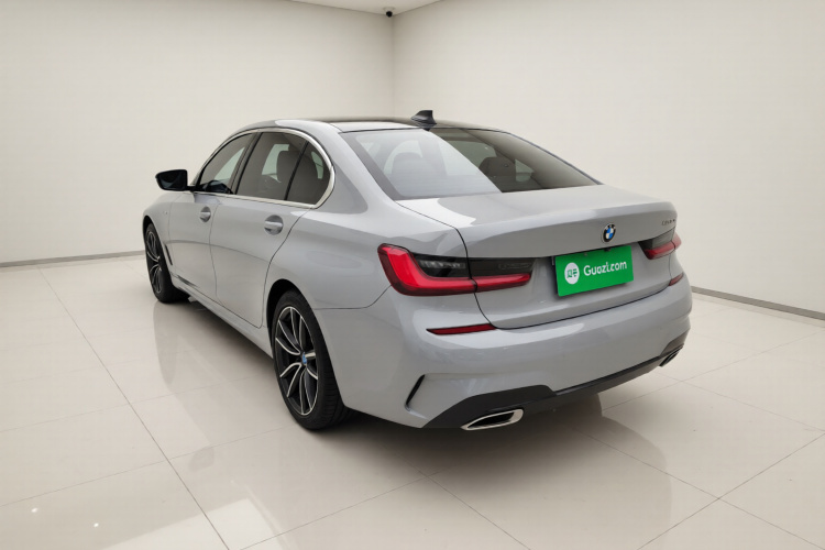 宝马3系 2021款 320Li M运动套装车身外观5