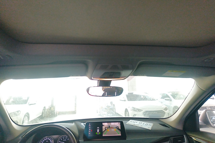 宝马X1 2020款 sDrive20Li 尊享型中控内饰22